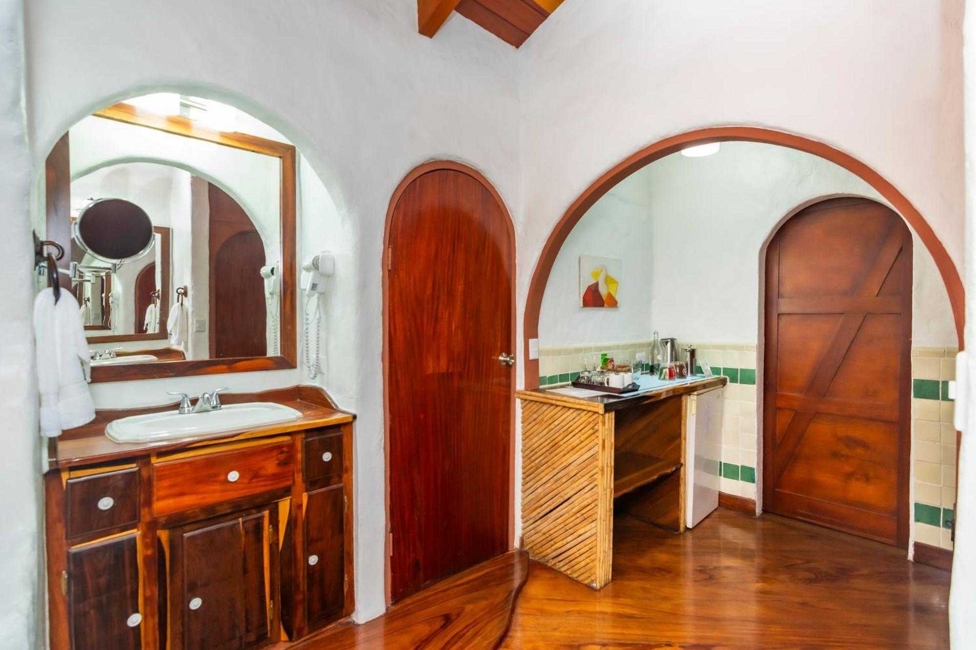 Finca Rosa Blanca Coffee Farm And Inn Эредия Экстерьер фото